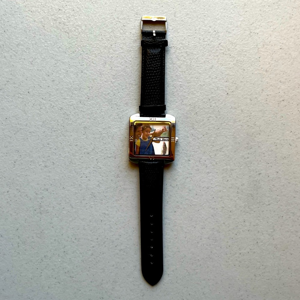 Photo Watch with black band, New in box, needs battery